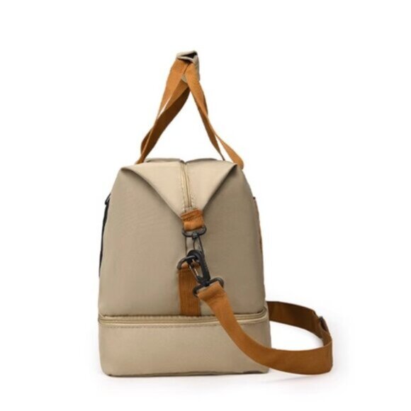 NEW!  Duffle Bag Travel Handbag Gym Bag Weekender Carry On Overnight Bags - Picture 7 of 9